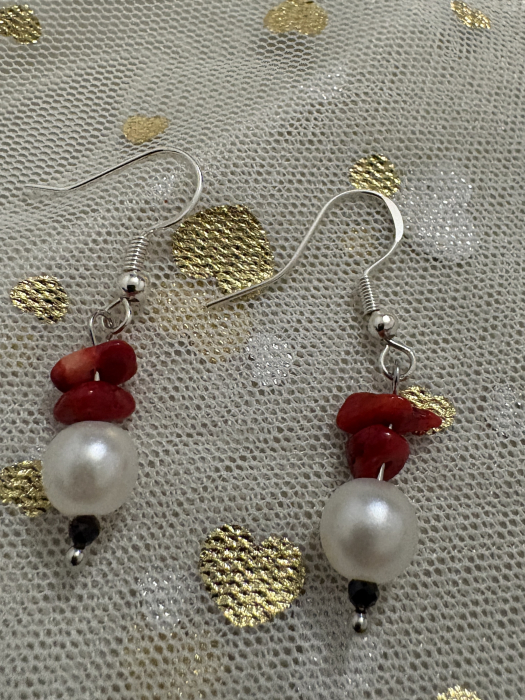 Cercei Mărțișor coral, perle și turmalină – protecție și echilibru [2]