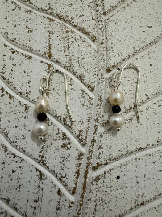  Cercei perle naturale de cultura si turmalină negra– Bijuterii handmade elegante [2]