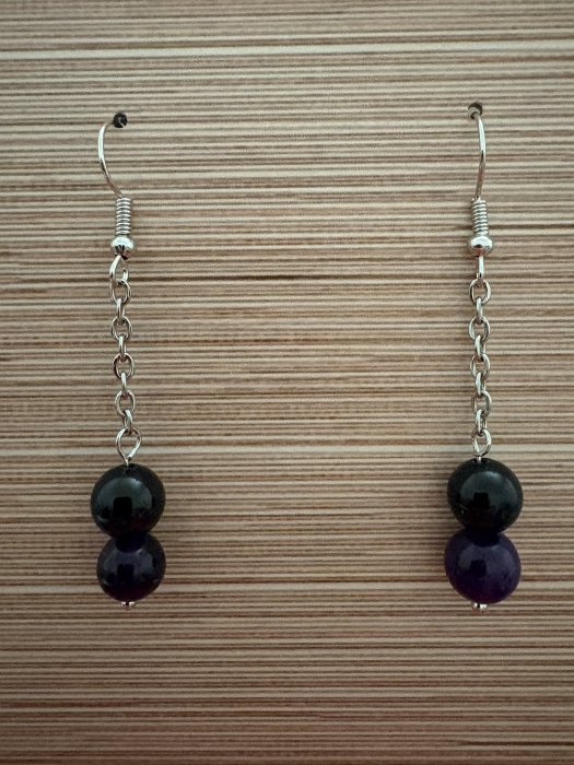 Cercei handmade cu lanț și pietre naturale, ideali pentru protecție energetică, claritate mentală și echilibru interior. [2]