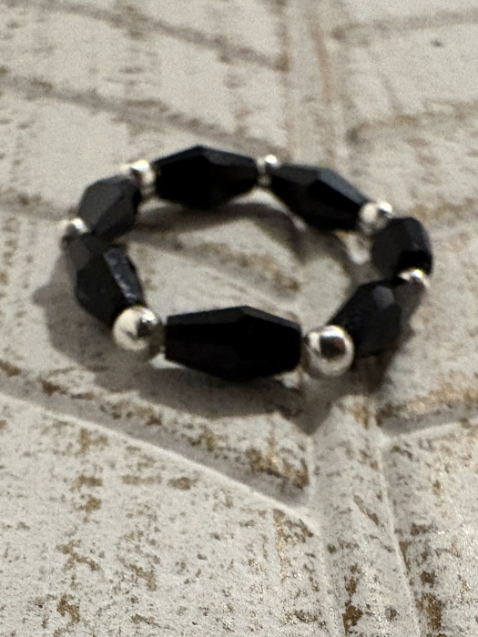 Inel simbol al echilibrului și protecției [4]