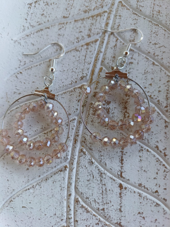 Cercei rotunzi - Cercei cristale șampanie Eleganță discretă și rafinament handmade
