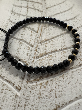 Pentru el - Brățară cristale negre cu argint placat cu aur – bijuterie handmade