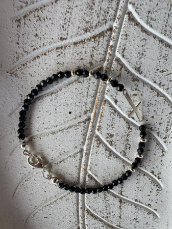 Brățară Onix Lucios 4mm cu Bile de Argint și Cruciuliță din Oțel – Protecție, Eleganță & Echilibru [4]