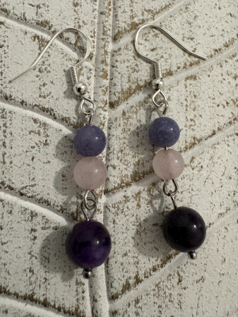 Calcedonia Liliac - Cercei Calcedonie, Ametist și Cuart Roz – bijuterii handmade pentru iubire și armonie