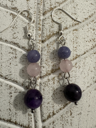 Cercei Calcedonie, Ametist și Cuart Roz – bijuterii handmade pentru iubire și armonie [1]