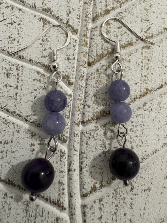 Cercei Calcedonie și Ametist – bijuterii handmade pentru calm și claritate spirituală [1]