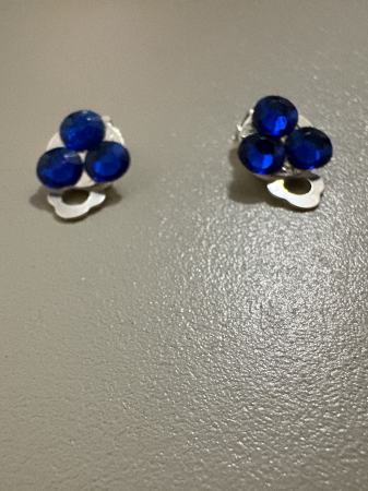 Cercei clips - Cercei clips cristale albastre