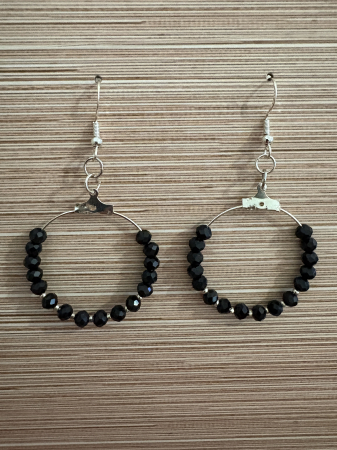 Tortițe tip cârlig (hook) - cercei negri eleganti