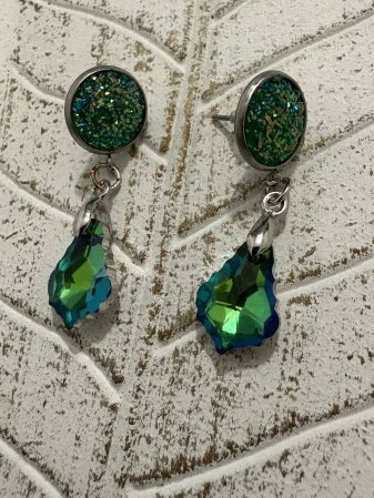 Cercei cristal cabochon verde șurub [2]