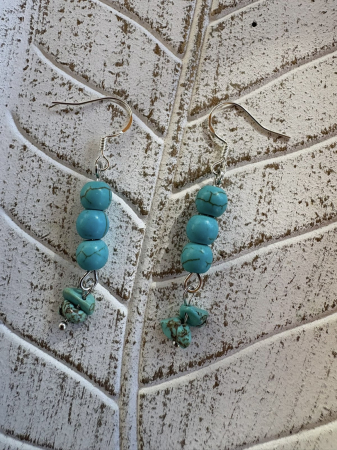 Tortițe tip cârlig (hook) - Cercei-turcoaz-modern.jpg     
