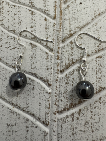 Cercei Hematit - piatra forței interioare și protecției [1]