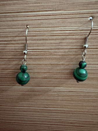 Tortițe tip cârlig (hook) - cercei malachit verzi