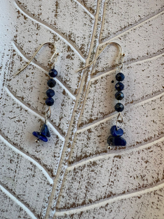 Cercei Magici - Cercei lungi din Lapis Lazuli – Eleganță și Protecție