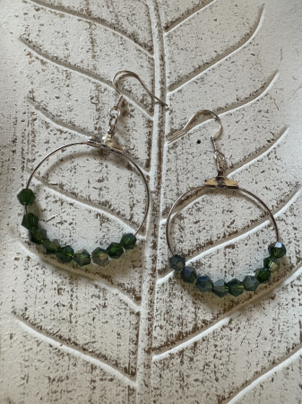 Cercei rotunzi cu cristal verde [2]