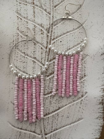 Cercei - Cercei rotunzi cu mărgele  roz stil boho chic