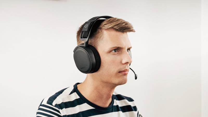 SteelSeries Arctis 7+ [6]