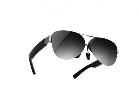 Ochelari Legion Gen 2 creeaza iluzia unui ecran virtual masiv de 126", cu tehnologie micro-OLED, care apare in spatele lentilelor, vizibil exclusiv pentru purtator; recomandat atat pentru jocuri  [1]