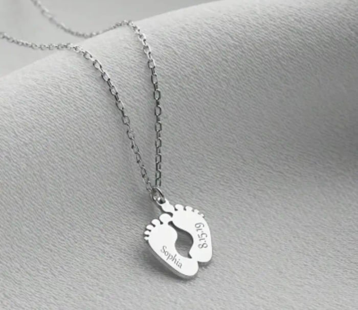 Colier cu pandantiv personalizat gravat cu nume și dată [3]