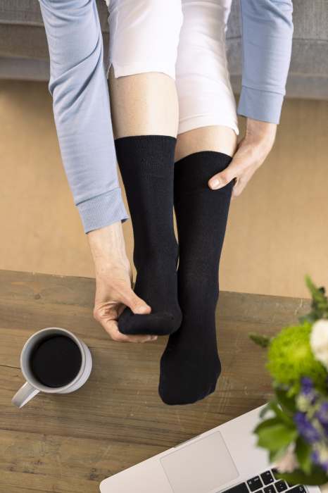 Ciorapi pentru diabetici, aprobati de catre medicii podologi din Marea Britanie, Iomi Footnurse, gentle grip, negri, marime 37-42, 3 perechi/set [3]