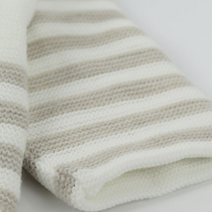 Cardigan tricotat cu gluga [3]