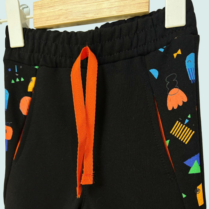 Pantaloni băieți  cu buzunare imprimate [2]