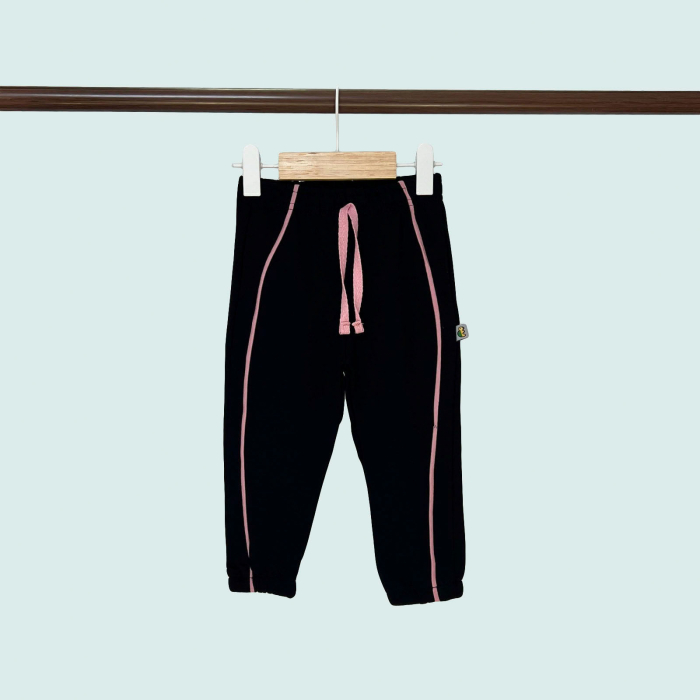 Pantaloni sport premium cu insertii contrastante [1]