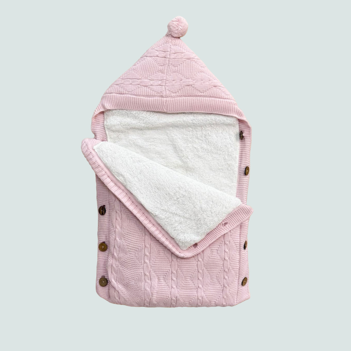 Sac tricotat pentru bebeluși cu glugă și interior pufos – bej, roz, bleu, alb [4]