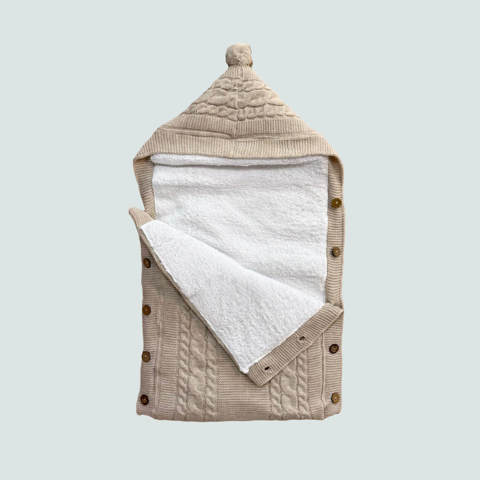 Sac tricotat pentru bebeluși cu glugă și interior pufos – bej, roz, bleu, alb [2]