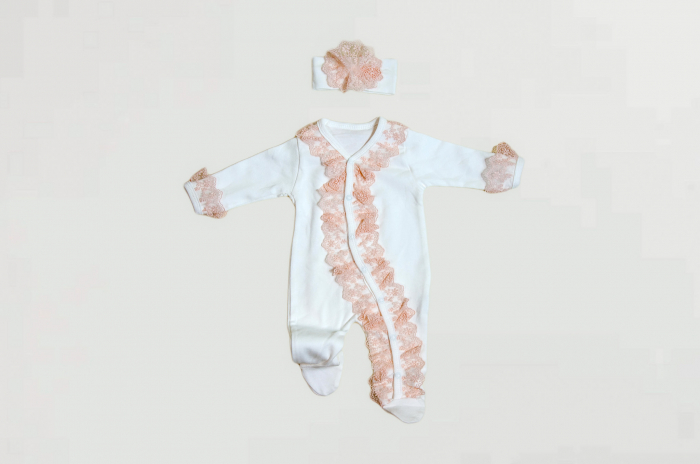 Salopete cu dantela și bentiță [1]