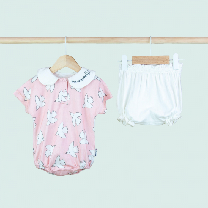 Set chilotei si body roz cu porumbei [1]