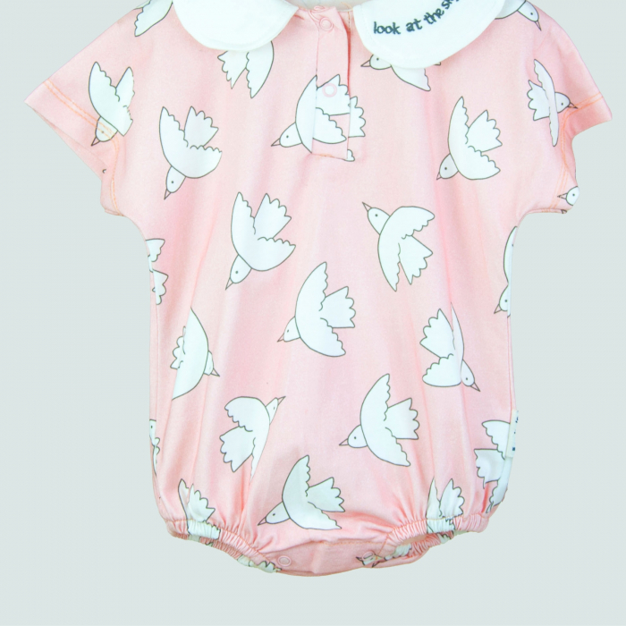 Set chilotei si body roz cu porumbei [2]