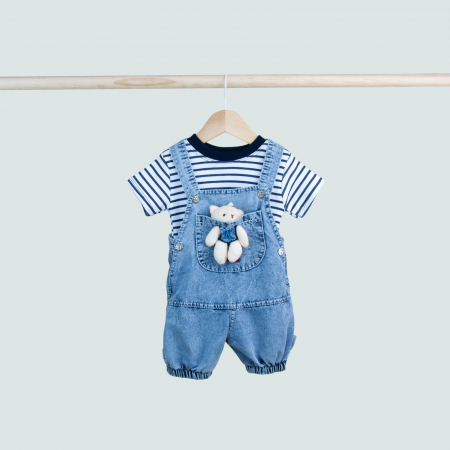 Set băiețel 2 piese – salopetă denim cu ursuleț de pluș și tricou marinăresc [1]