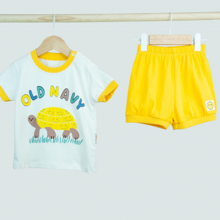 Set băiețel 2 piese – tricou „Old Navy” cu broscuță țestoasă și pantaloni scurți bleu [1]