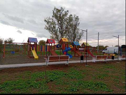 Terenuri de joacă - Complex de joaca 600 m.p.