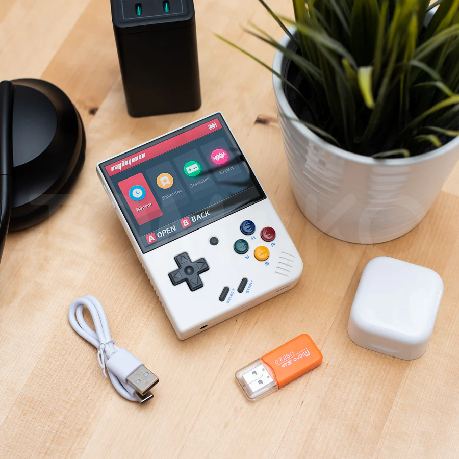 Consola de joc Miyoo Mini Plus, culoare alba, portabila, suport pentru 15+ emulatoare retro [7]