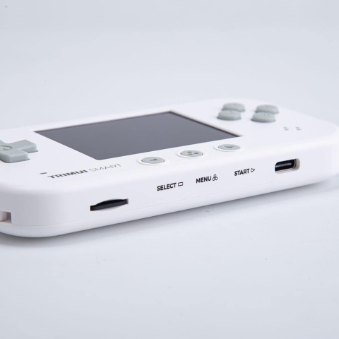 Consola retro portabila TRIMUI Smart 64GB cu jocuri, Cortex-A7 1.2GHz, 128MB LPDDR4, IPS LCD 2.4" 320x240, 1000 mAh, WiFi 4, Bluetooth 4.0, alb [2]