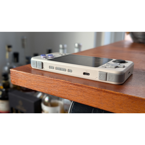 Consola retro Powkiddy RGB10X 64GB cu jocuri, quad core Cortex-A35 1.5GHz, 1GB RAM, IPS LCD 3.5" 640x480 4:3, acumulator 2800 mAh, gri, portabila [2]