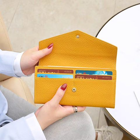 Portofel de Dama din Piele Naturala Clavi, Moale, Delicat, Protectie RFID, Mini Clutch, Dimensiuni 19x10.5x3 cm, Galben [2]