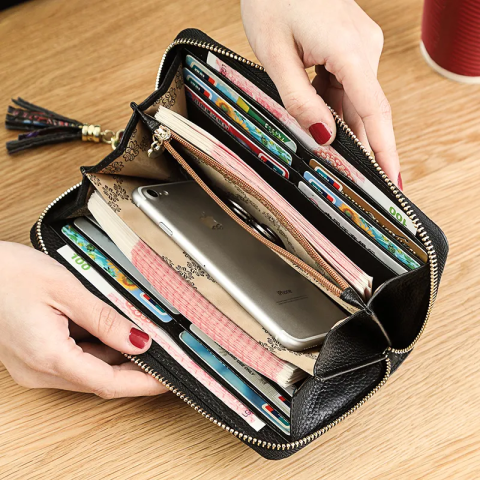 Portofel de Dama din Piele Naturala Clavi, Spatios, Imprimare Tridimensionala cu Trandafiri, cu Protectie RFID, Dimensiuni 20x10.5x2.5 cm, Negru [2]