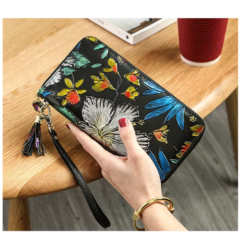Portofel de Dama din Piele Naturala Clavi, Spatios, Imprimare Tridimensionala cu Flori, cu Protectie RFID, Dimensiuni 20x10.5x2.5 cm, Negru [2]