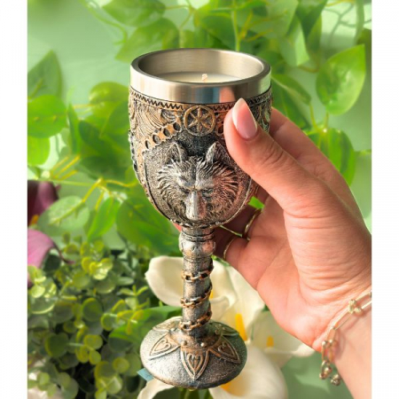 Lumânări Stil Medieval - Lumânare Parfumată Pocal Medieval cu Lupi