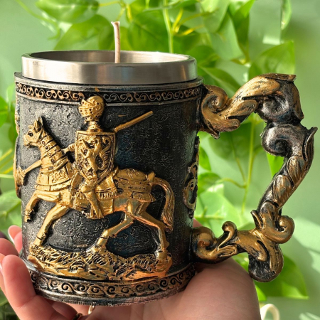 Lumânări Stil Medieval - Lumânare Parfumată - Cavaler cu Scut