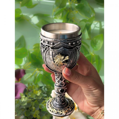 Lumânare Parfumată Pocal Medieval - Scuturi de Luptă