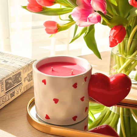Lumânări Luxe One - Mystic Orchid – Lumânare Handmade cu Inimi Roșii