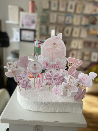 ACCESORII PETRECERE - topper tort nume si varsa fete