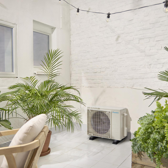 Daikin Sensira Bluevolution FTXF42F RXF42F 14000 BTU Invereter A++ [7]