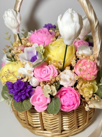 Aranjamente flori din sapun - Cos cu flori din sapun marimea XXL