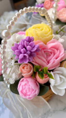 Cosulet cu flori din sapun [2]