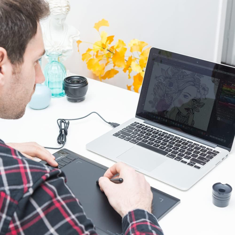 Tableta grafica XP-PEN Star 03 v2, 10x6", USB, 8 Butoane, 8192 niveluri presiune, include Pen-Stand, 8 varfuri de rezerva [6]