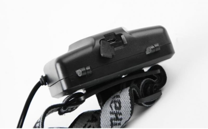 Lanterna de cap, cu zoom, P70 LED, 9 W, 2000 lm, USB [3]
